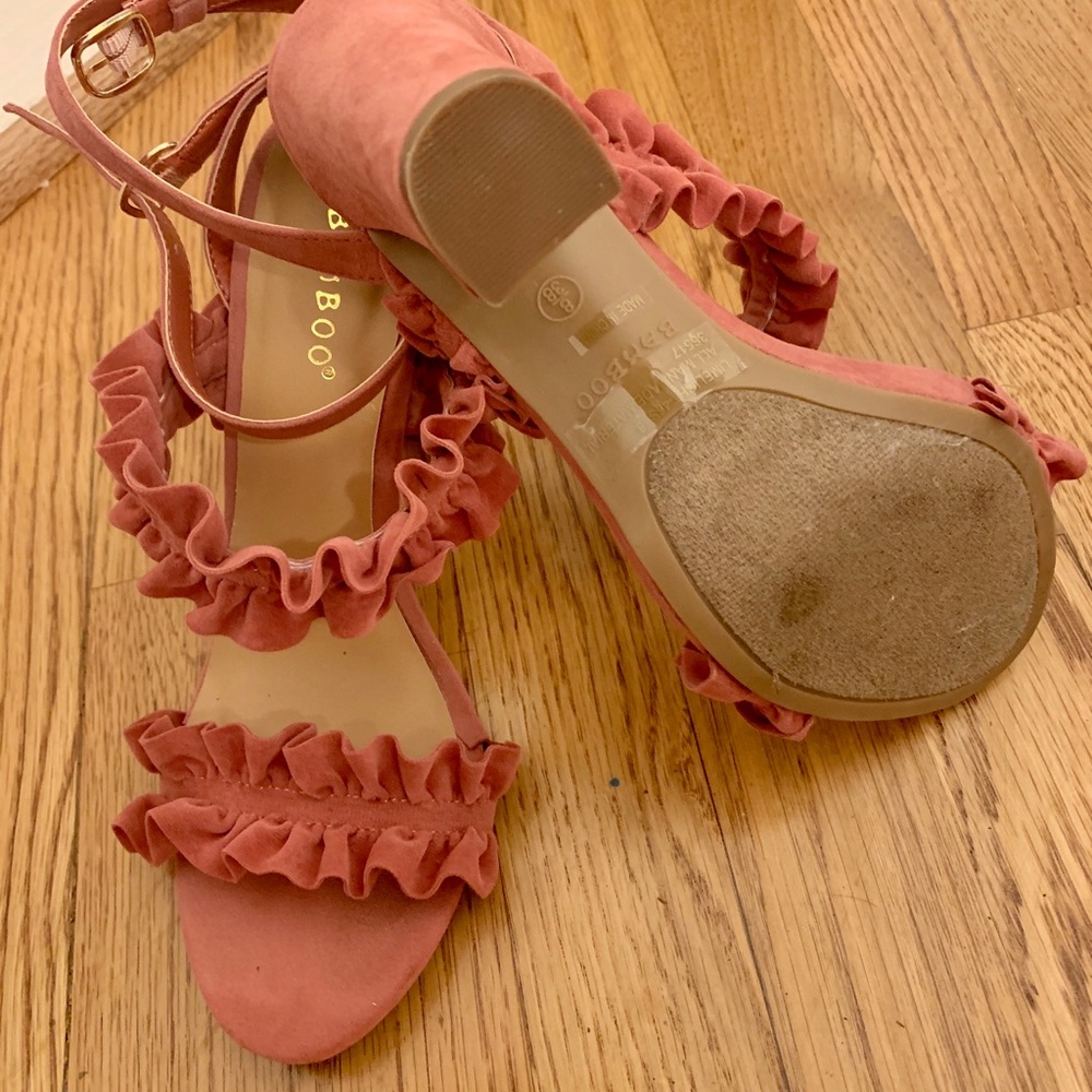 Pink Sandals - Picture 3 of 4